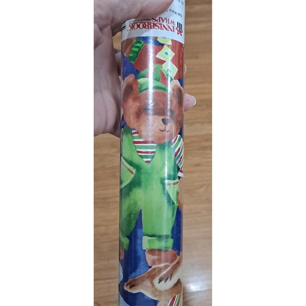 Innisbrook Wrapping Paper Hop To It 18 Foot x 24 Inches Bunches Of Bears Rev.NEW